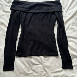Abercrombie off the shoulder super soft long sleeve